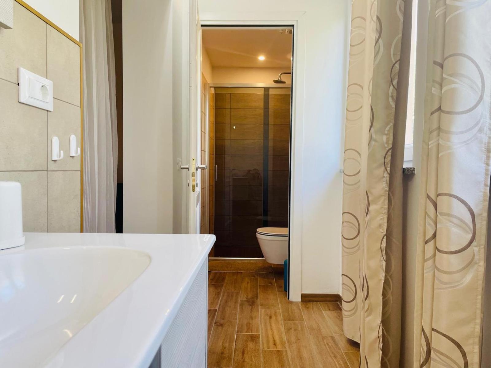 Boutique Apartment With Private Pool For Your Exclusive Use Novigrad  Exterior photo